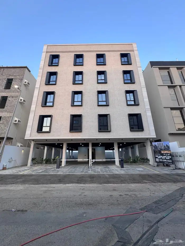 شقق للبيع بمخطط 8 حي الشاطئ 0