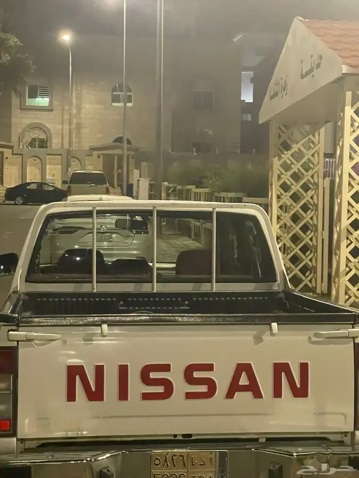 نيسان ددسن 2008 4