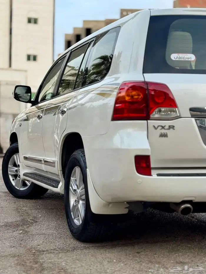 للبيع في اكس ار (VX-R) ((5.7)) 2012 ((نظيف)) 24