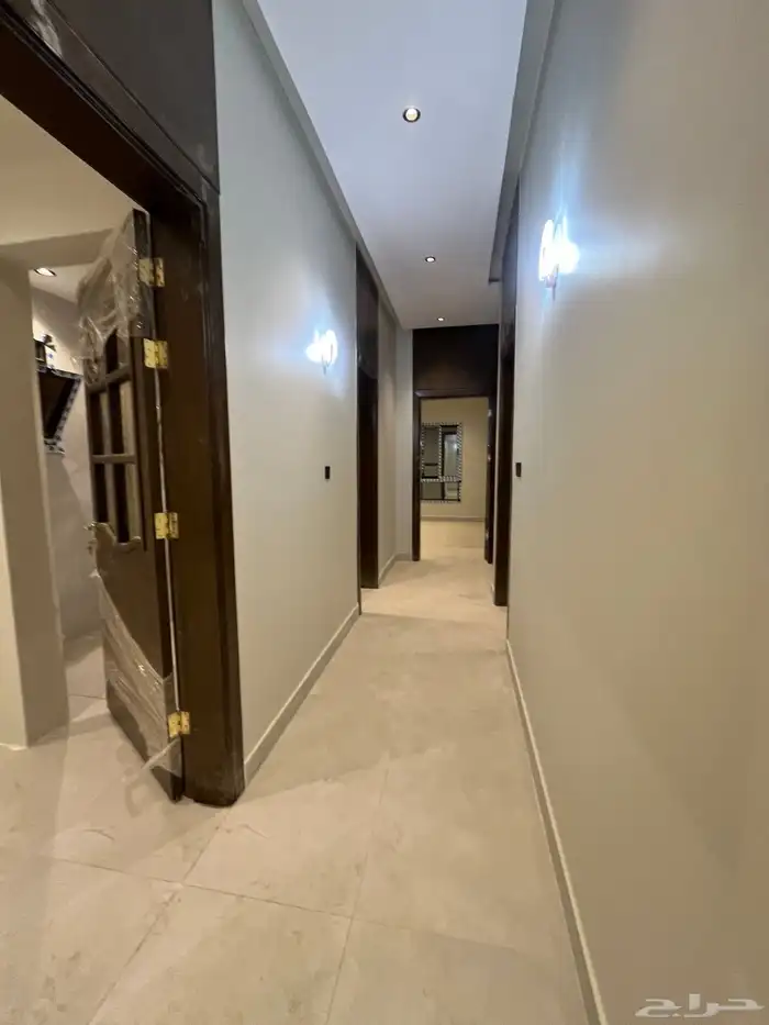 للبيع شقه ارضيه الشفا 6