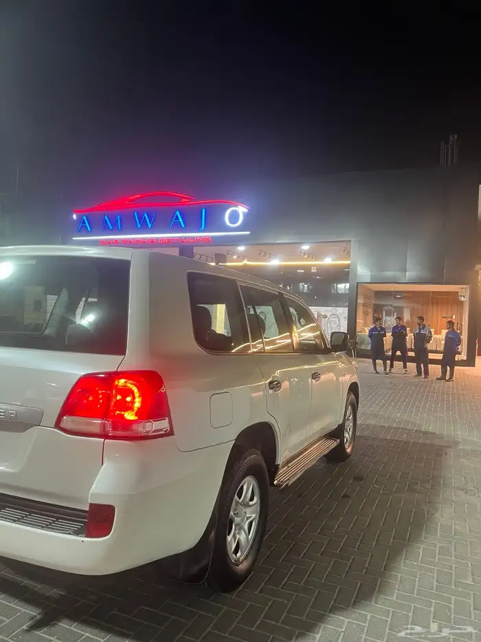 لاندكروزر ستاندر 2011 2