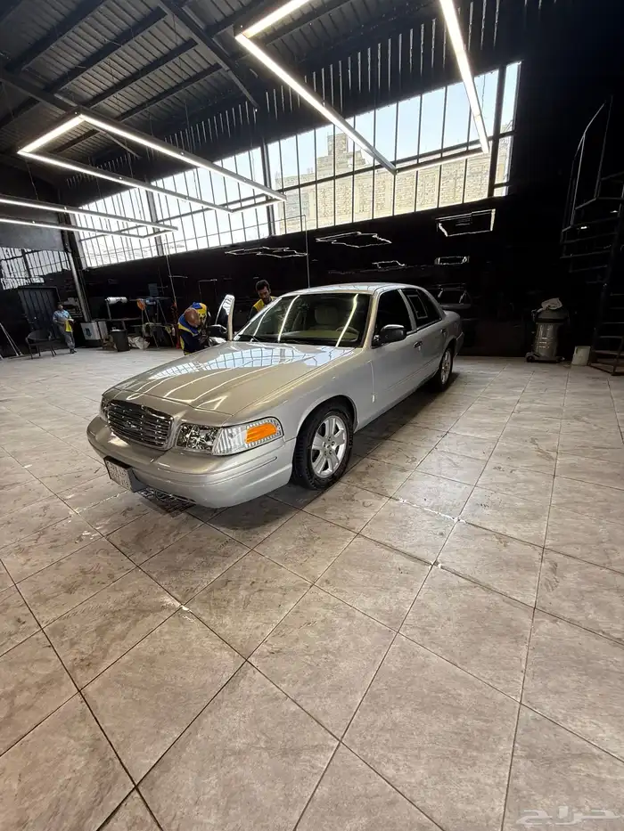 فورد فكتوريا 2011 14