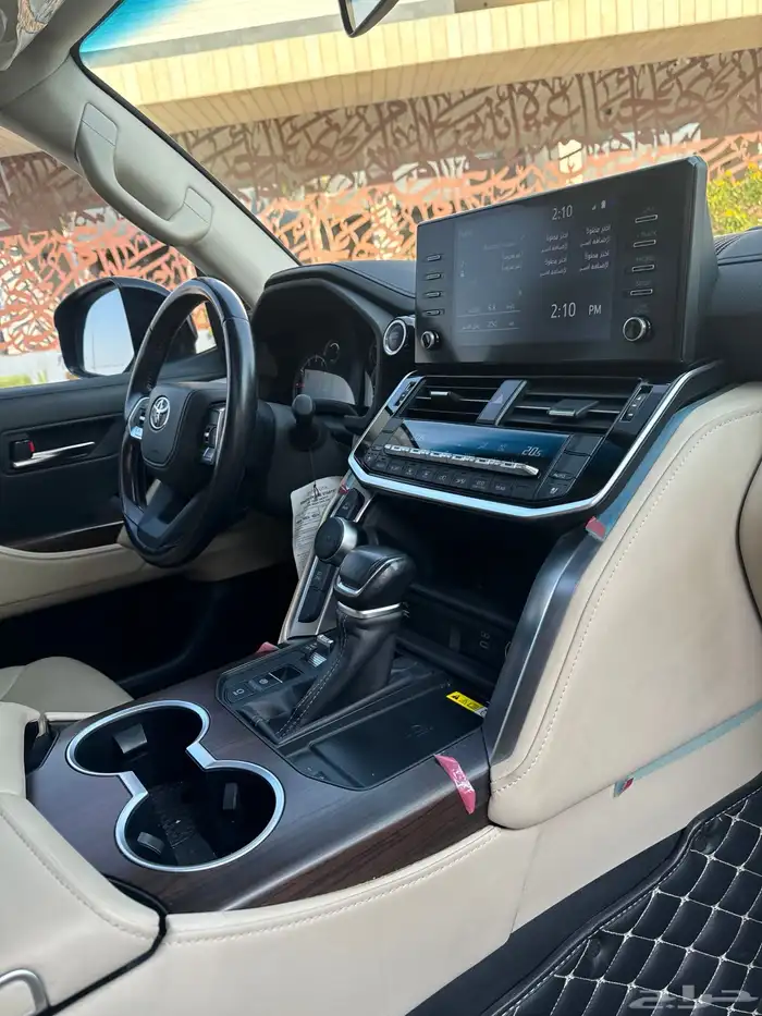 لاندكروزر 2022 بدون تيربو GXR 9