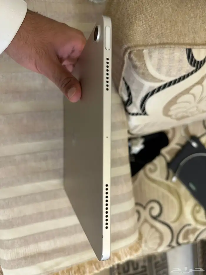 ايباد اير M1 2