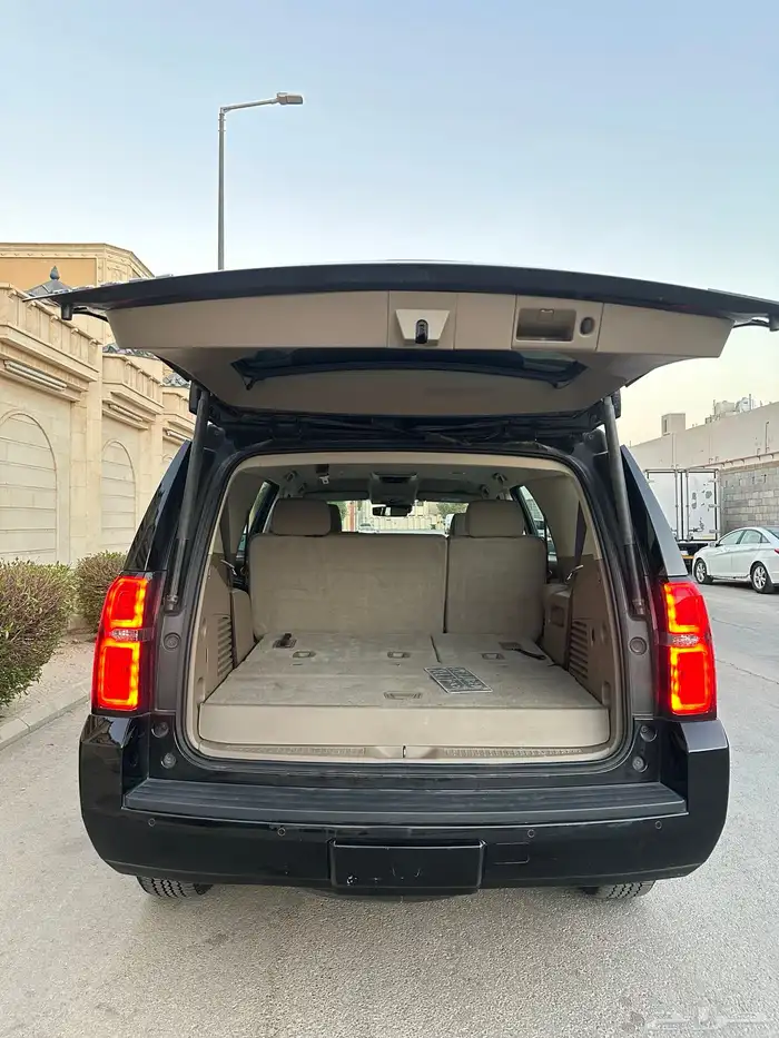 شيفروليه تاهو LT 2018 نص فل نظيف للبيع 6