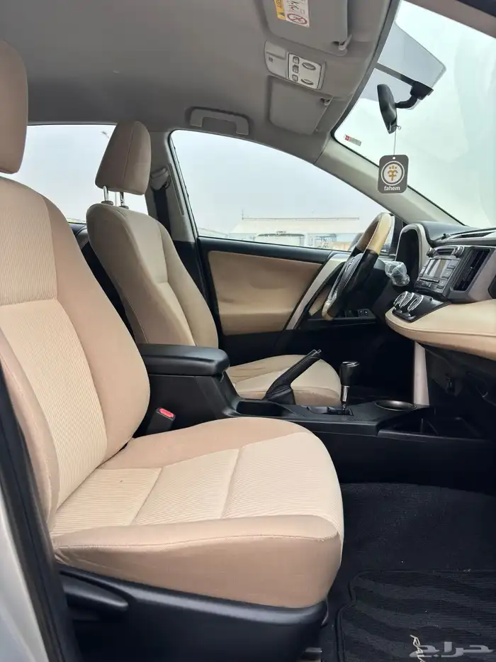 تايوتا RAV4 راف فور 2015 18