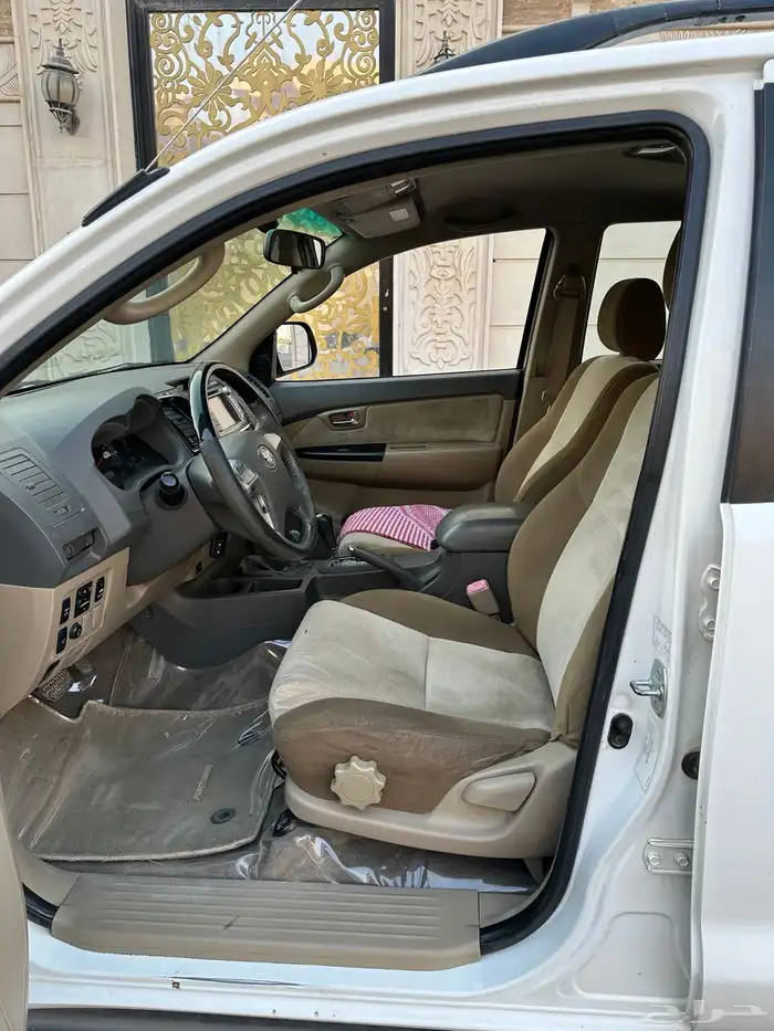 تويوتا فورتشنر 2013 6 سلندر 12