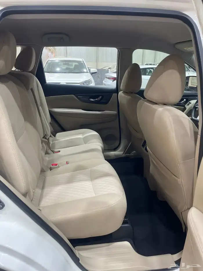 اكس تريل موديل 2021 11