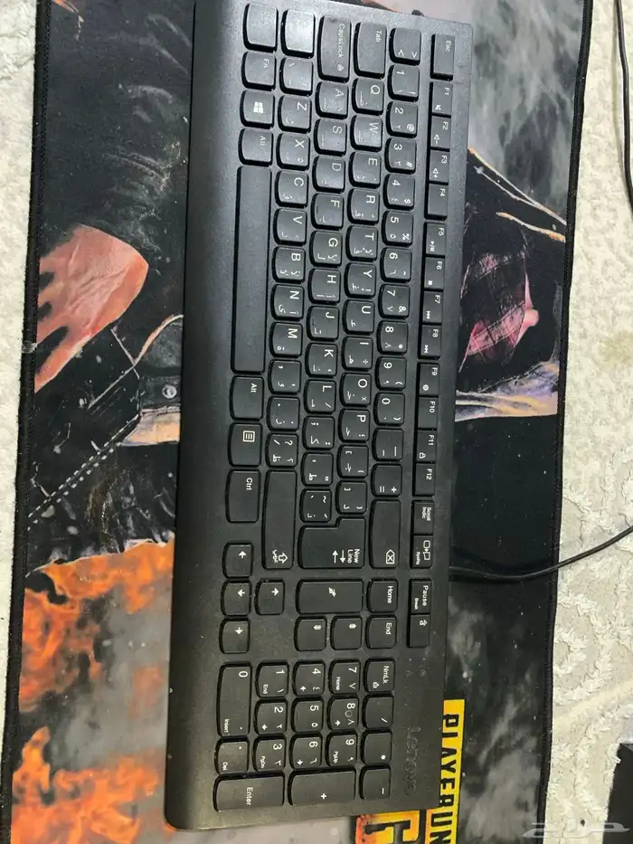 ماوس ومكسر و شاحن بشكل مرتب و ماوس باد و كيبورد 1