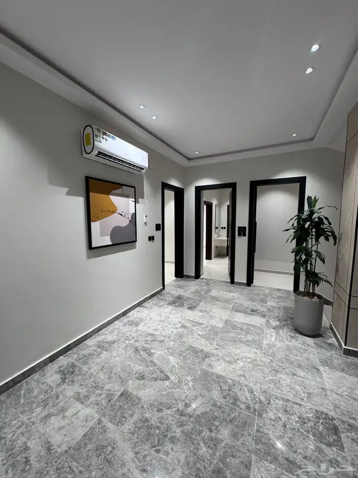 شقق للبيع بمخطط 8 حي الشاطئ 7