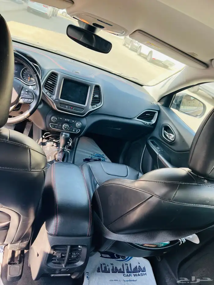 جيب شروكي تريل هوك 2019 7