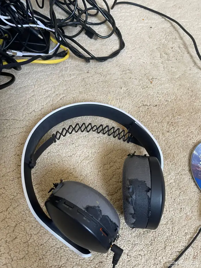 اغراض سوني واشرطة 3