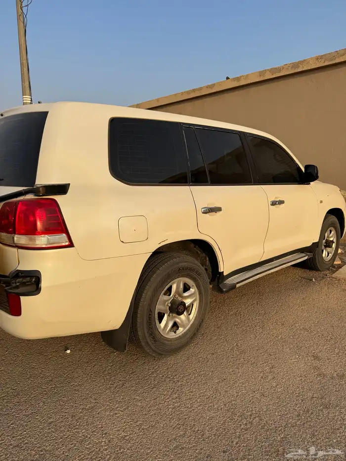 تويوتا جيب لاندكروزر G 1