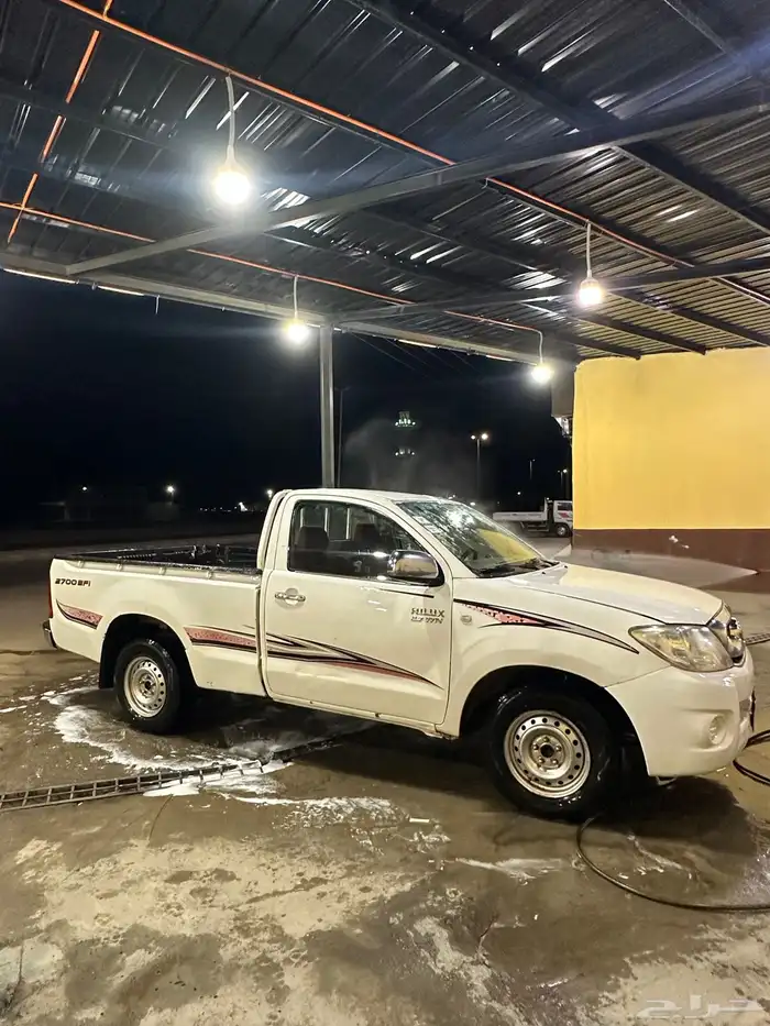 هايلوكس 2009 نظيف 0