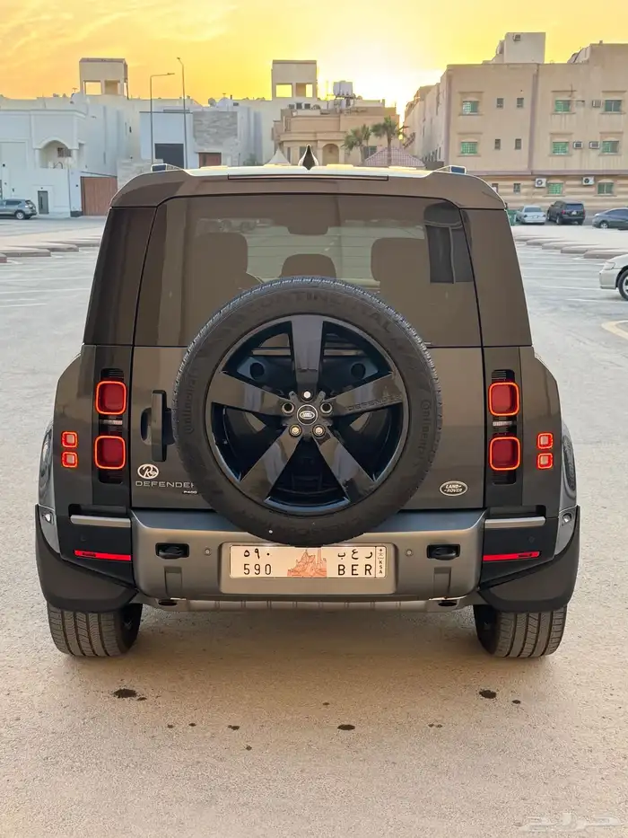 ديفندر 2022 مكينة 6 سلندر X ( نظيف جدا  ) 4