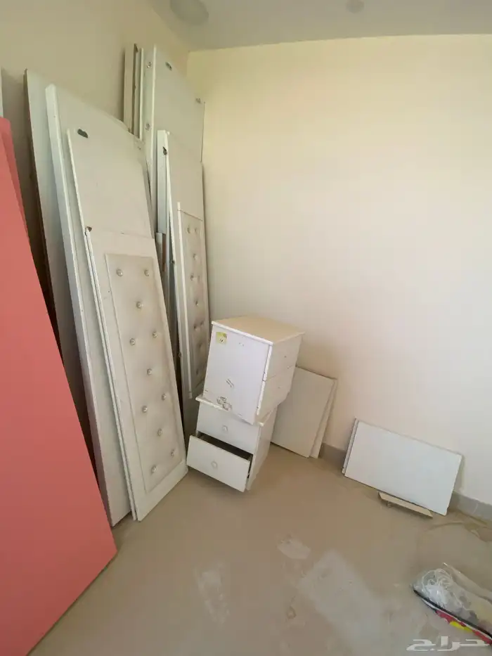 اثاث غرفه نوم بدون تسريحه 1