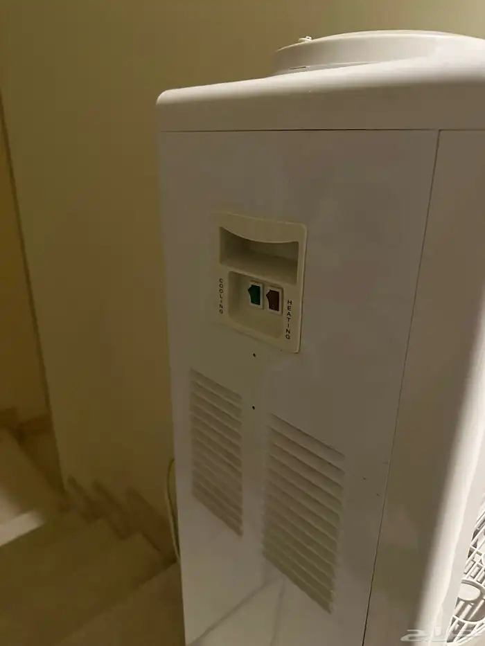 ثلاجة مويه بارد حار 2