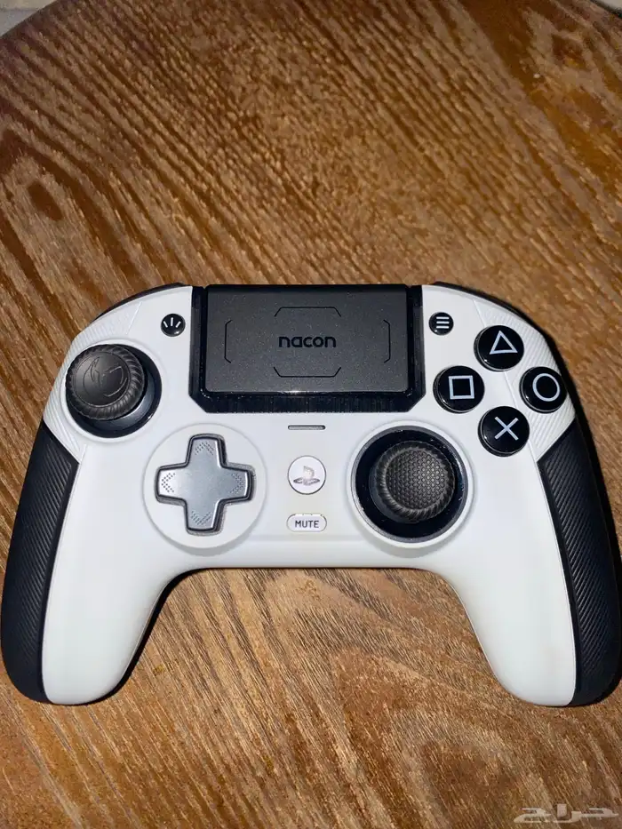 للبيع يد احترافيه 0