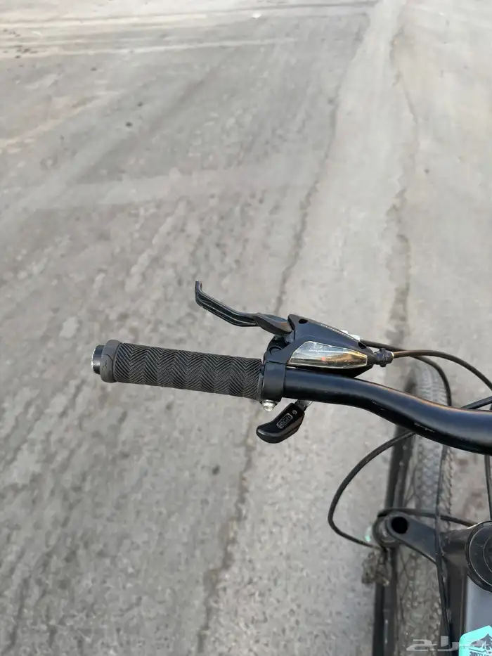 سيكل ترك نضيف السعر 350على السوم لا يجي إلا الصامل وبس 0