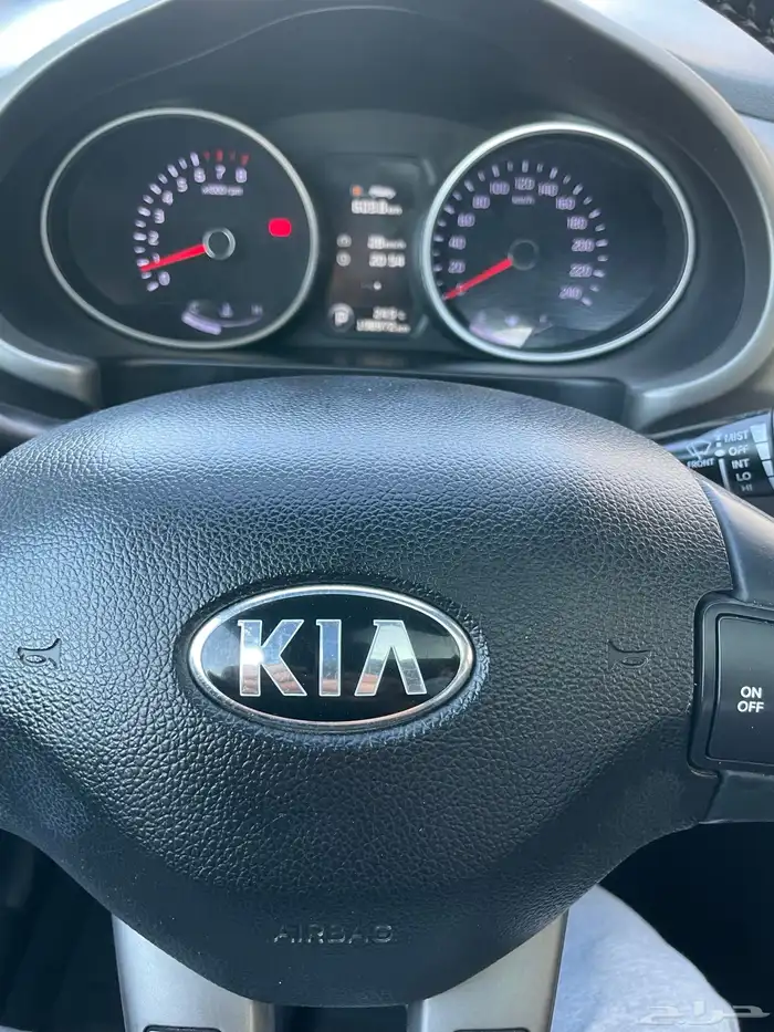 للبيع كيا اسبواتاج 4