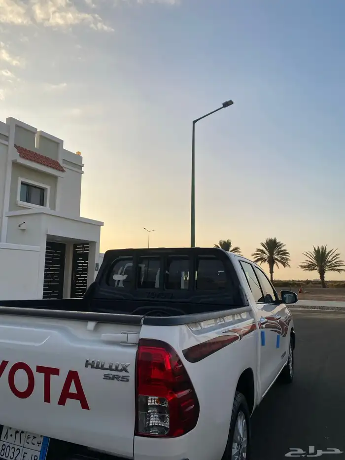 هايلوكس 2016وكاله فل كامل قير عايدي بدون دبل مخزنه ممشى 97 16