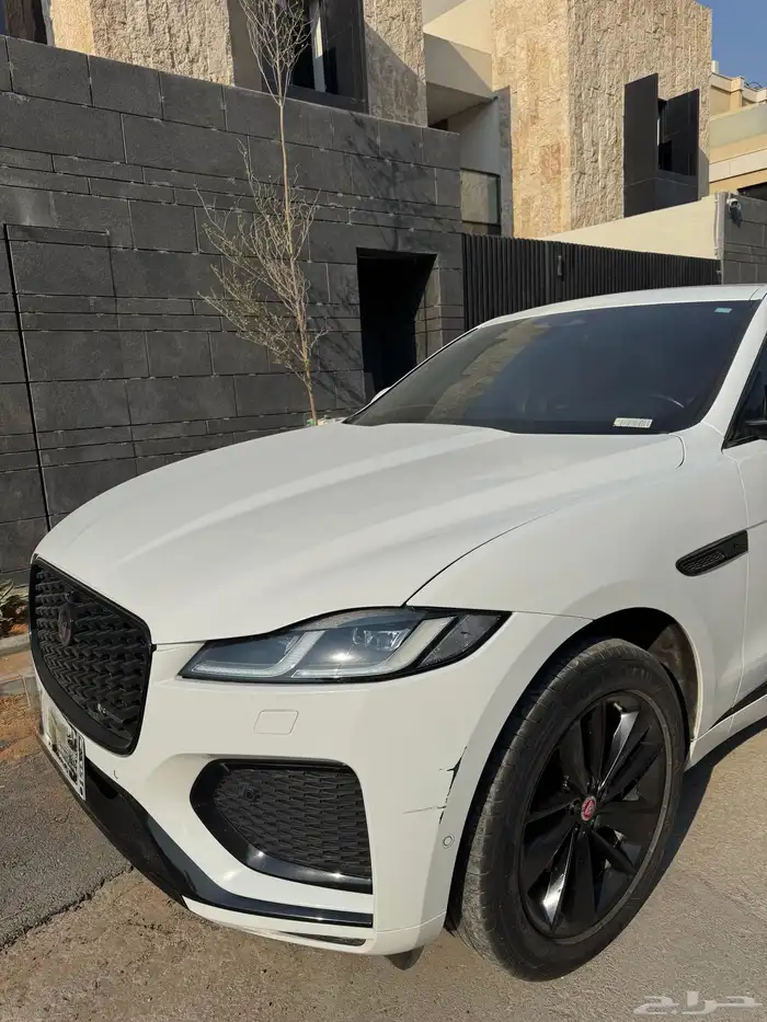 جاكوار اف بيس 2021 Jaguar f pace 7