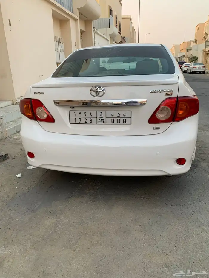 للبيع كورولا 2010 فل كامل 5