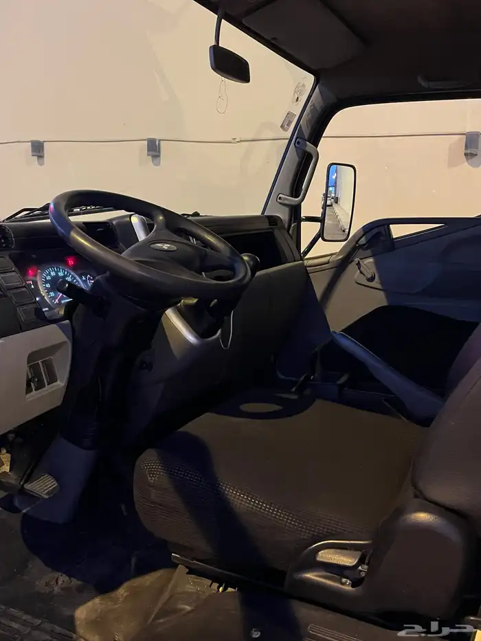 دينا متسوبيشي فوزو اسندر 2022 8