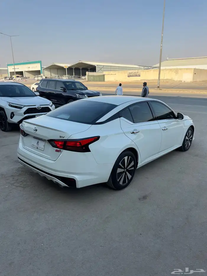 للبيع نيسان التيما 2022 - نص فل - بحالة الوكاله 3