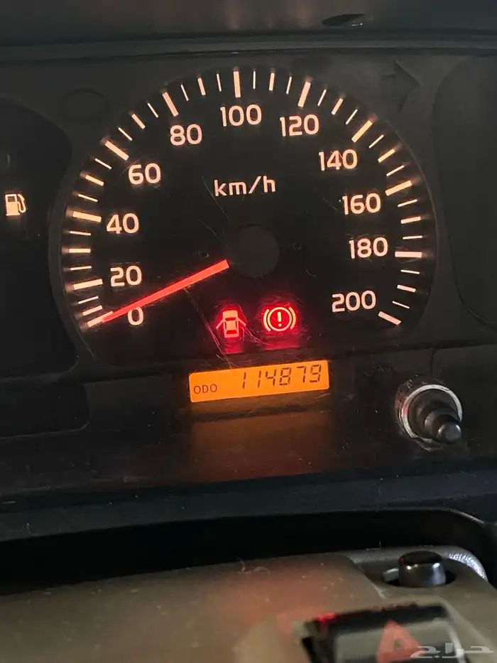 تويوتا ربع 2006 نظيف جدا 12