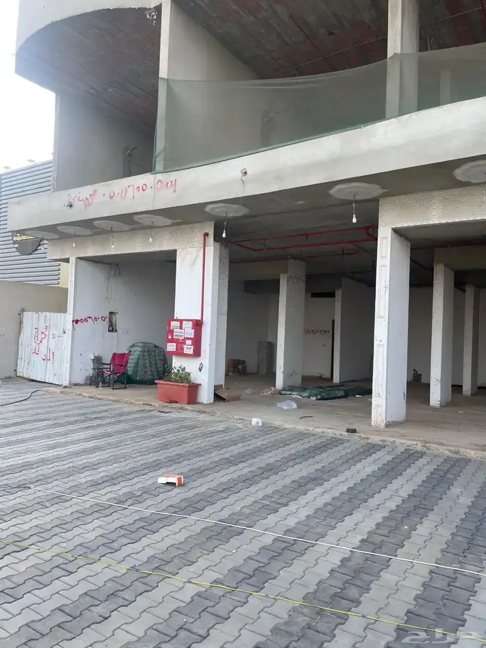 محلات تجارية للايجار جيزان حى الشاطى طريق الملك فهد 0