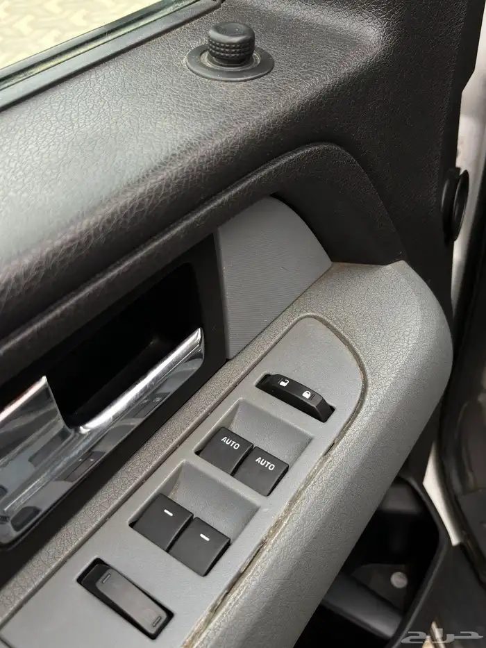 فورد F150 2012 ثمانية سلندر V8 نص فل XLT غمارتين بدي وكاله 17