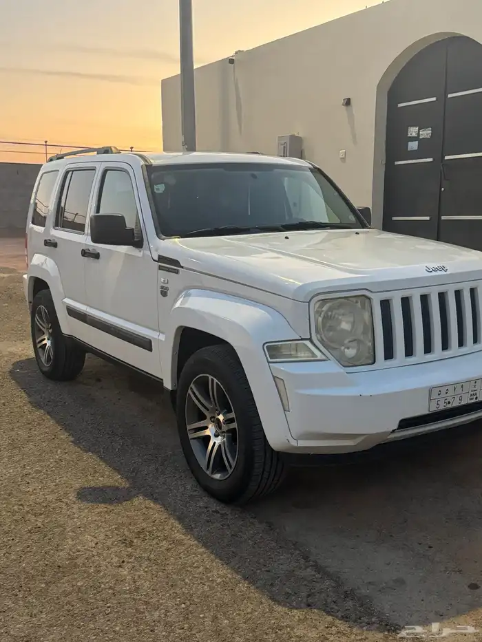 جيب ليبرتي2012 ممشى 300 0