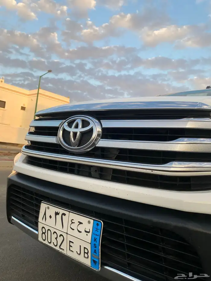 هايلوكس 2016وكاله فل كامل قير عايدي بدون دبل مخزنه ممشى 97 53