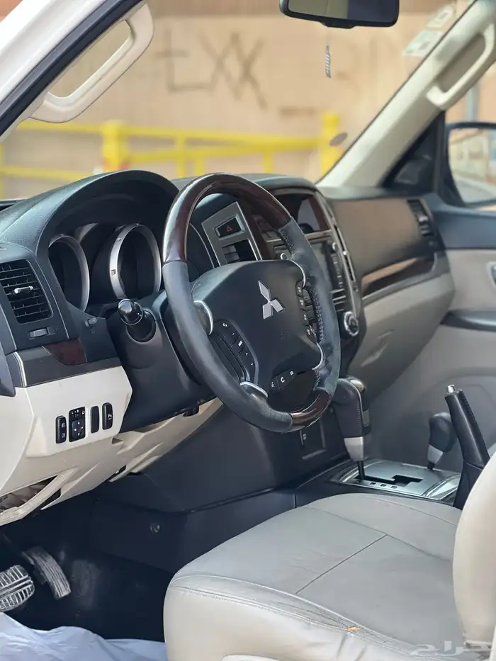 باجيرو 2016 فل كامل 11