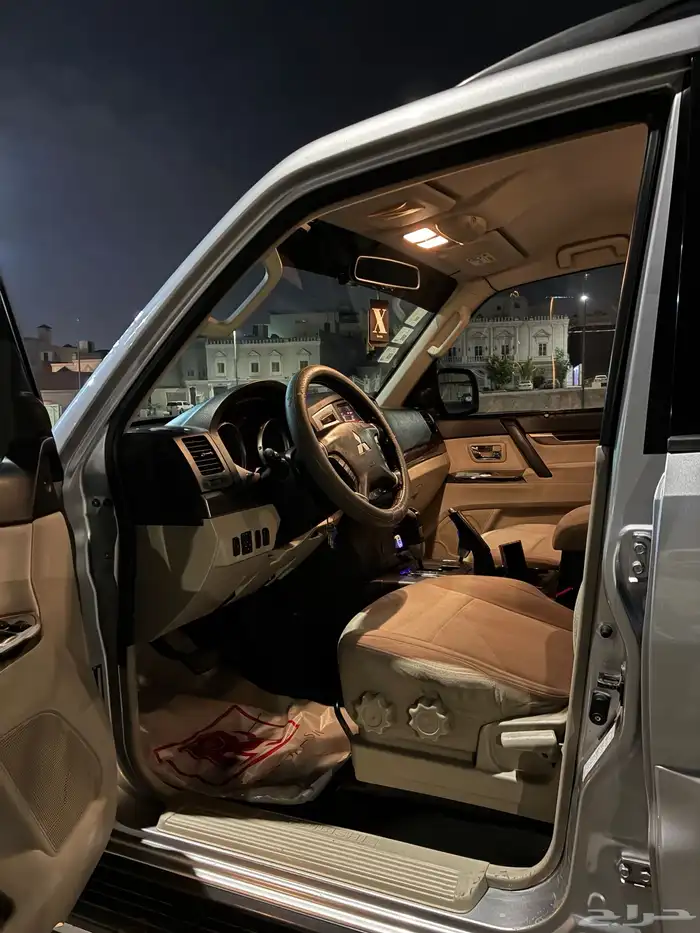 باجيرو 2015 بدي وكاله ممشى 288 الف 8