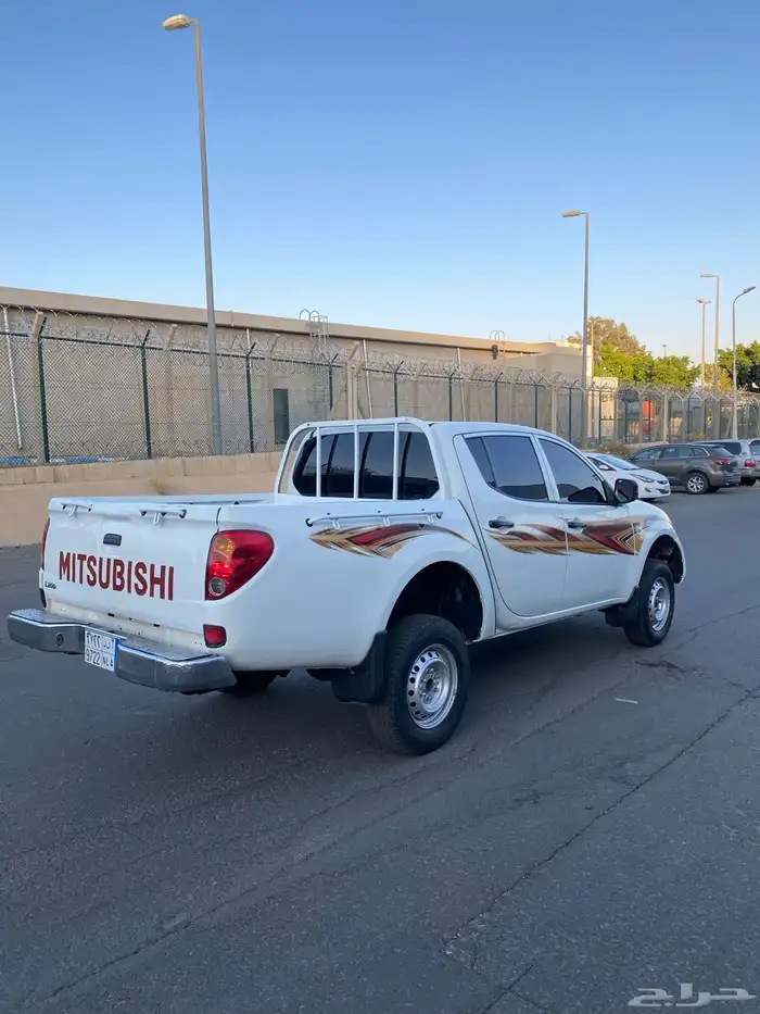 متسوبيشي 2012 دبل بنزين 6