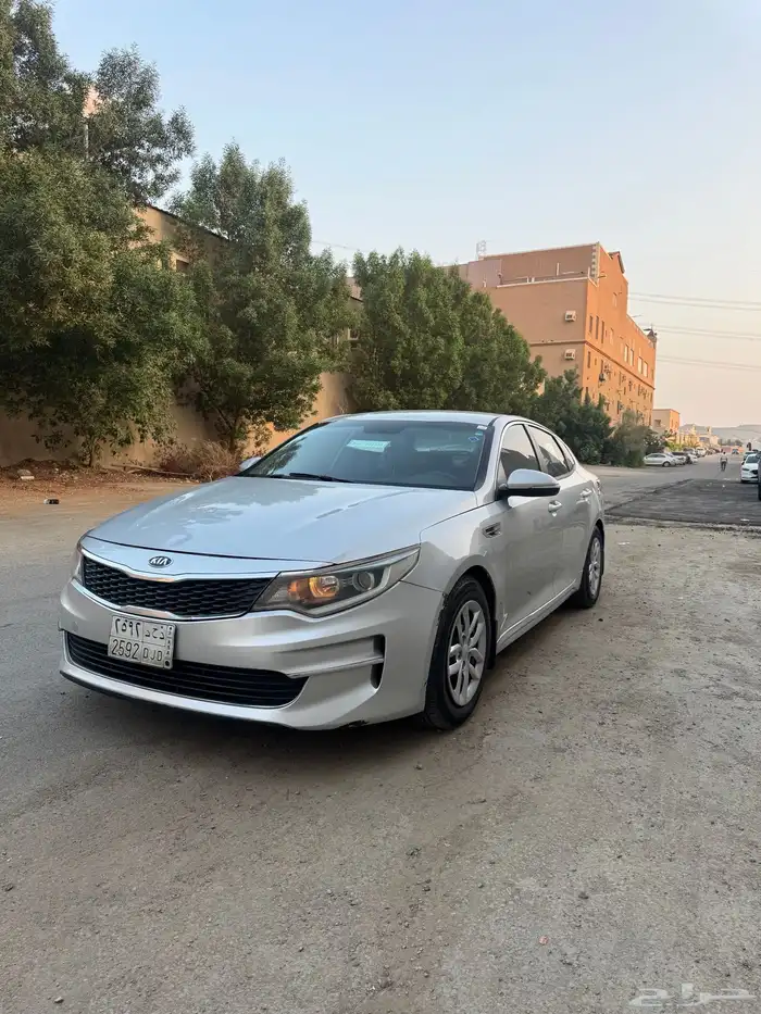 كيا اوبتيما 18 للبيع 4