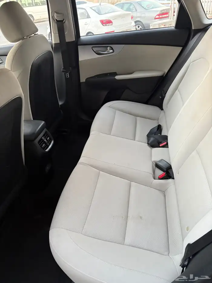 كيا سيراتو 2022 وكالة 10