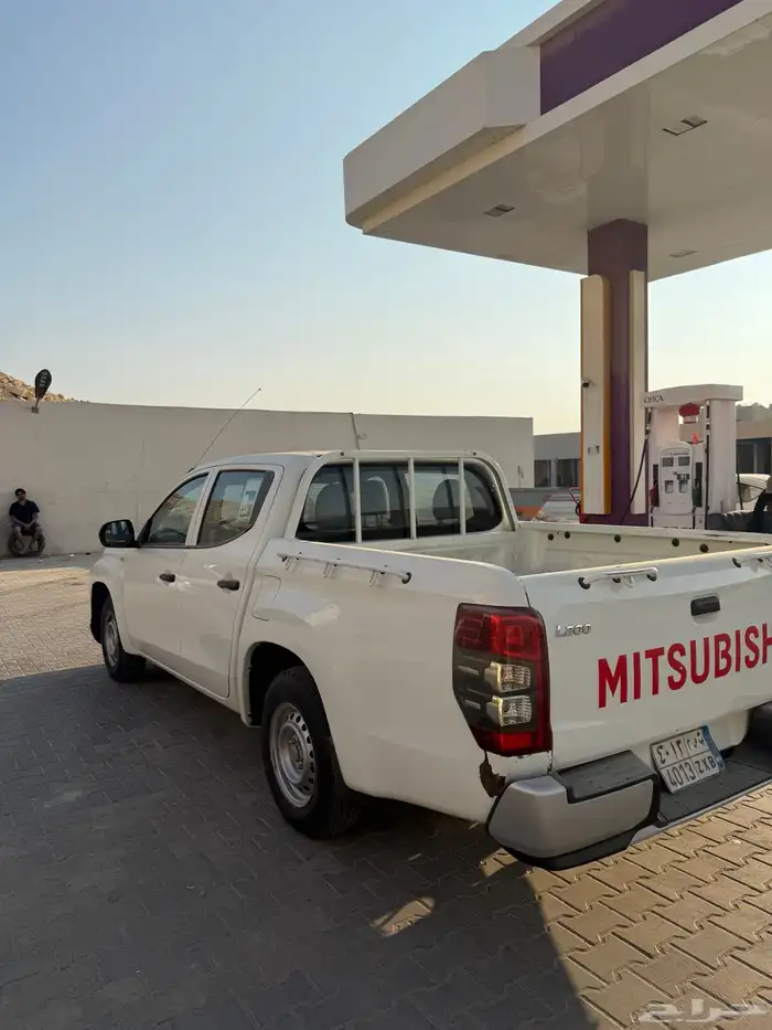 للبيع مستوبيشي L200 4