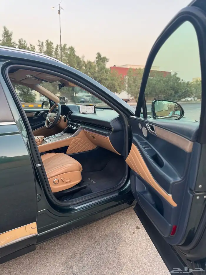 جنسس GV 80 2021 17