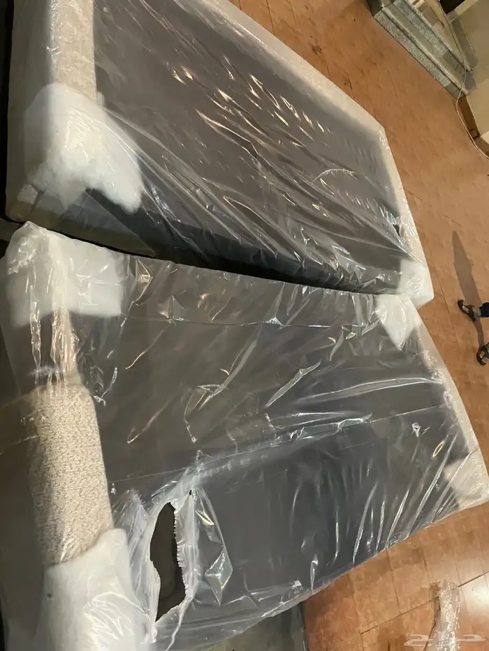 بيع سرير بركليه  بيج   مقاس 180 في 200 8