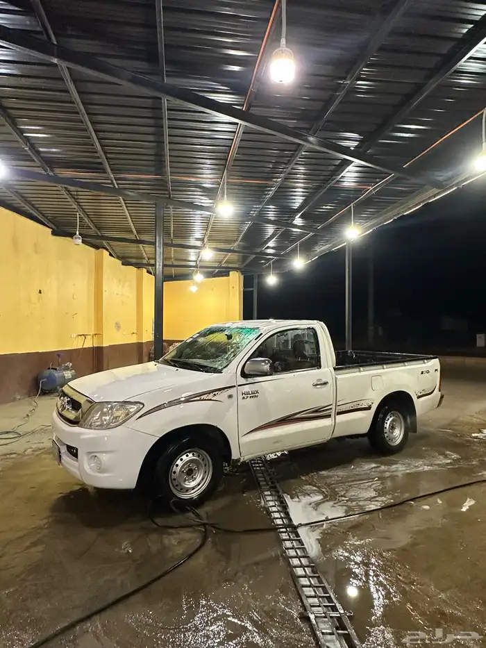 هايلوكس 2009 نظيف 5