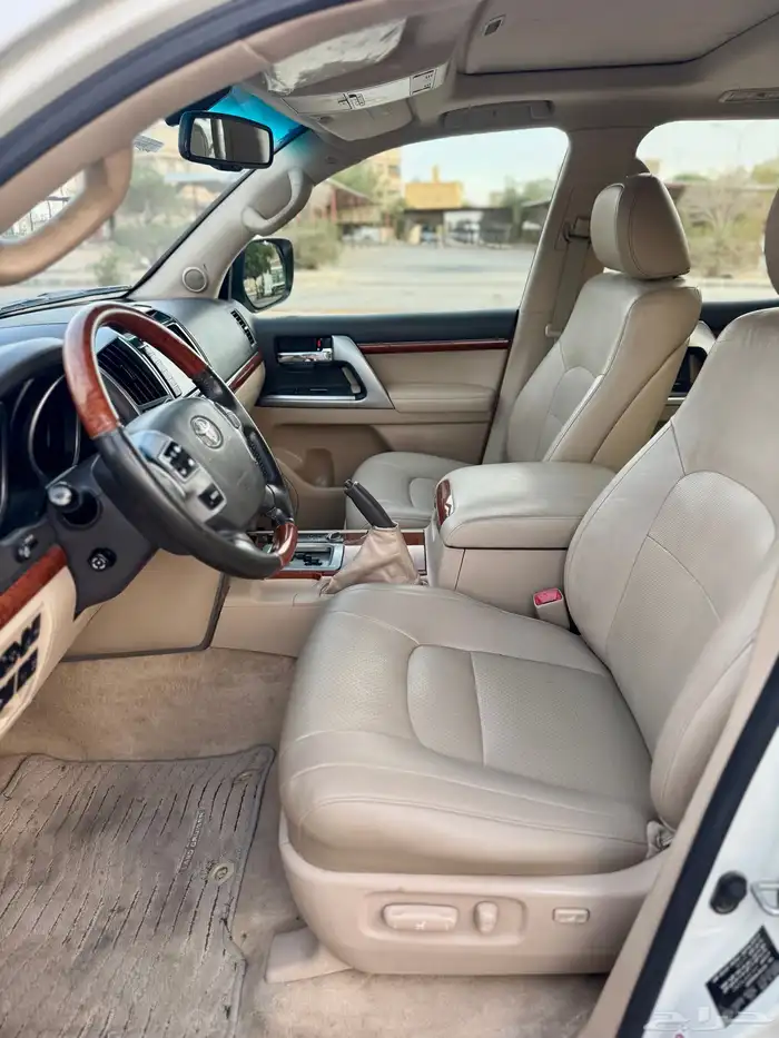 للبيع في اكس ار (VX-R) ((5.7)) 2012 ((نظيف)) 35