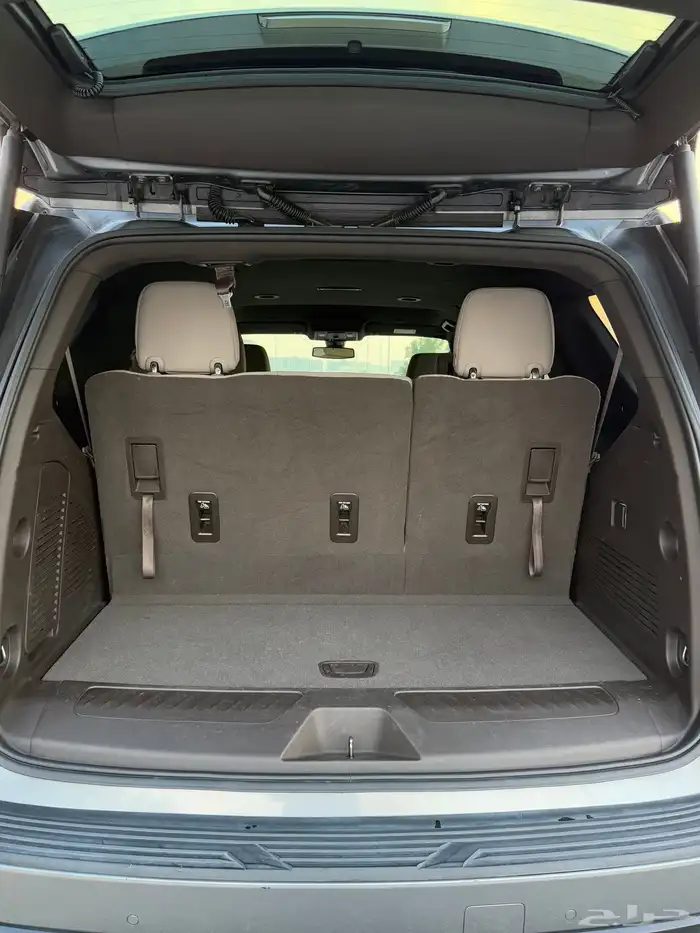 يوكن 2021 SLE مخزن 15