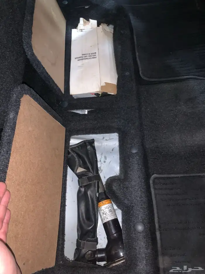 للبيع تويوتا هايلكس وارد الوكيل عبداللطيف جميل 10