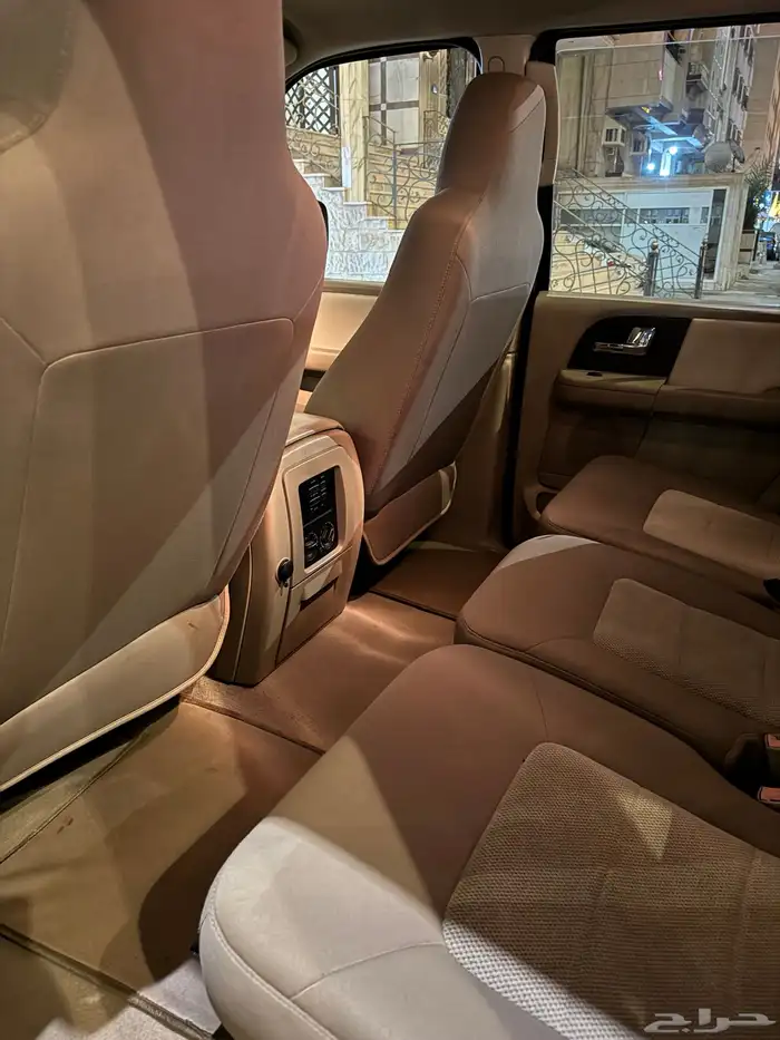 فورد اكسبديشن 13