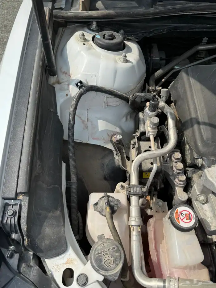 تويوتا كامري 2022 LE هايبرد ممشى قليل 16