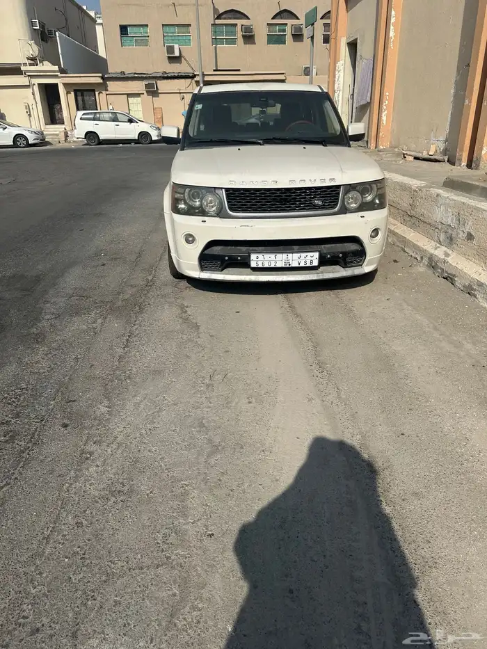 للبيع رينج روفر موديل 2010 قاطع 180 الف كيلو فقط 11