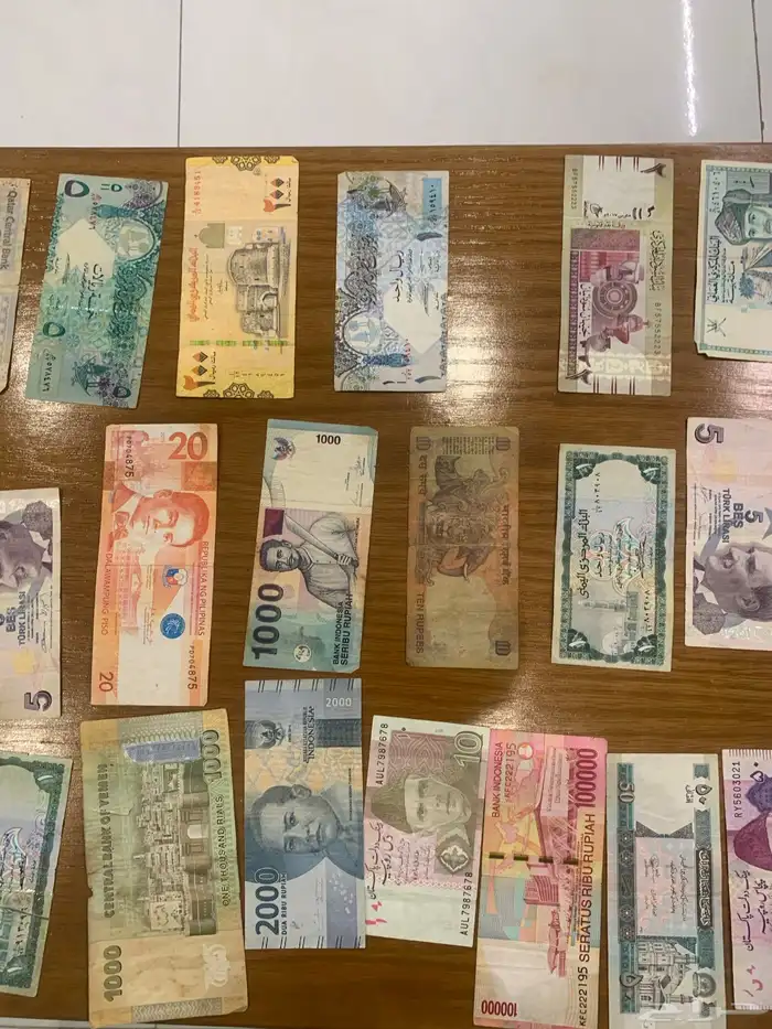 عملات متنوعه للبيع 4